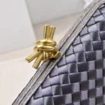 Bottega Veneta (BV) Knot